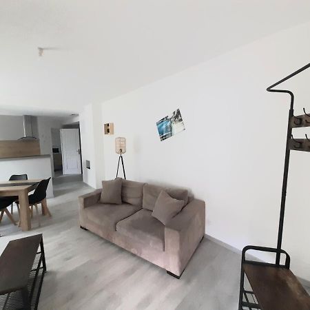 Le Travers Apartamento Joigny Exterior foto